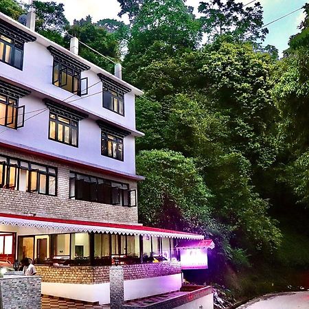 Daksha Pelling Nest Hotel Esterno foto